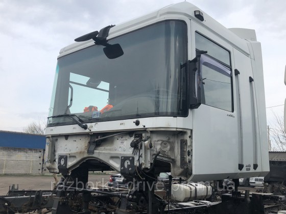 1729045055_kabina-renault-magnum