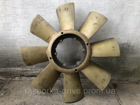 1787136093_krylchatka-bu-renault