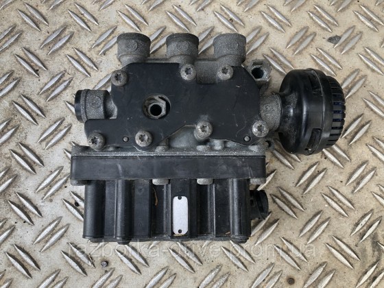 1978657591_klapan-elektromagnitnyj-wabco