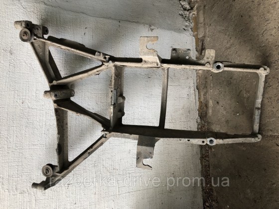 2014568322_kronshtejn-fary-pauk