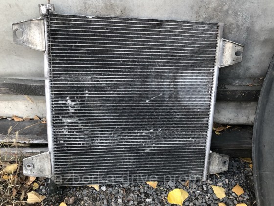 2052700825_radiator-konditsionera-daf