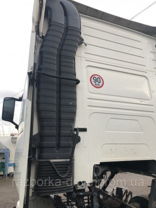 2070209559_vozduhozabornik-volvo-fh13