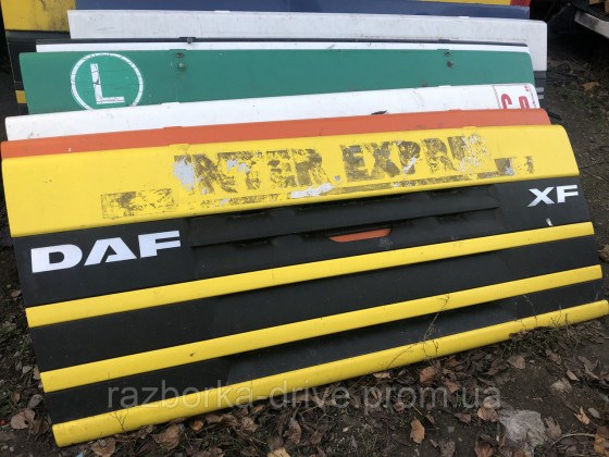 2084133902_kapot-daf-xf
