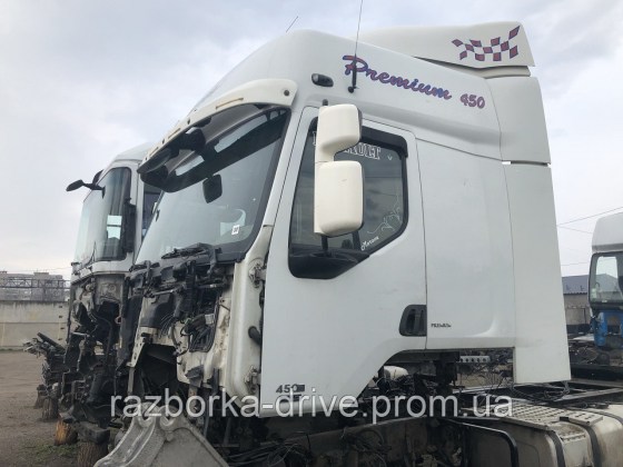 2102522641_kabina-renault-premium