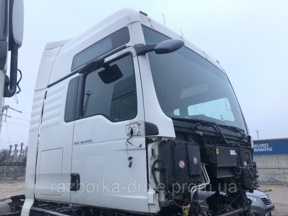 2143422944_kabina-man-tgx