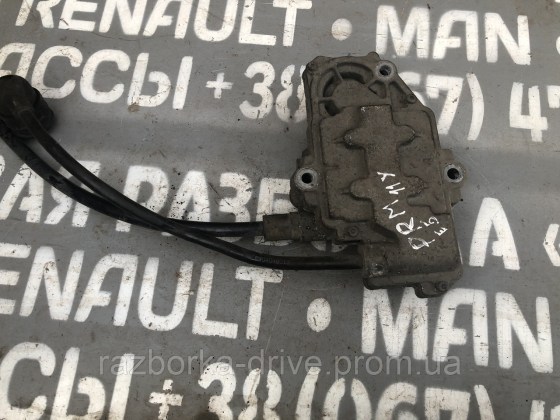 2225929445_pnevmogidrousilitel-pgu-renault