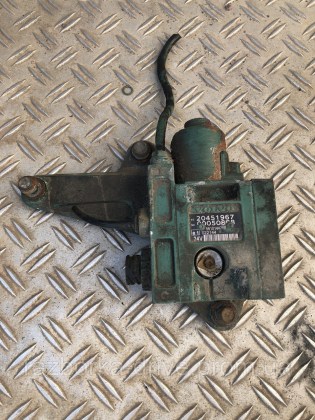 2610953863_klapan-gornogo-tormoza
